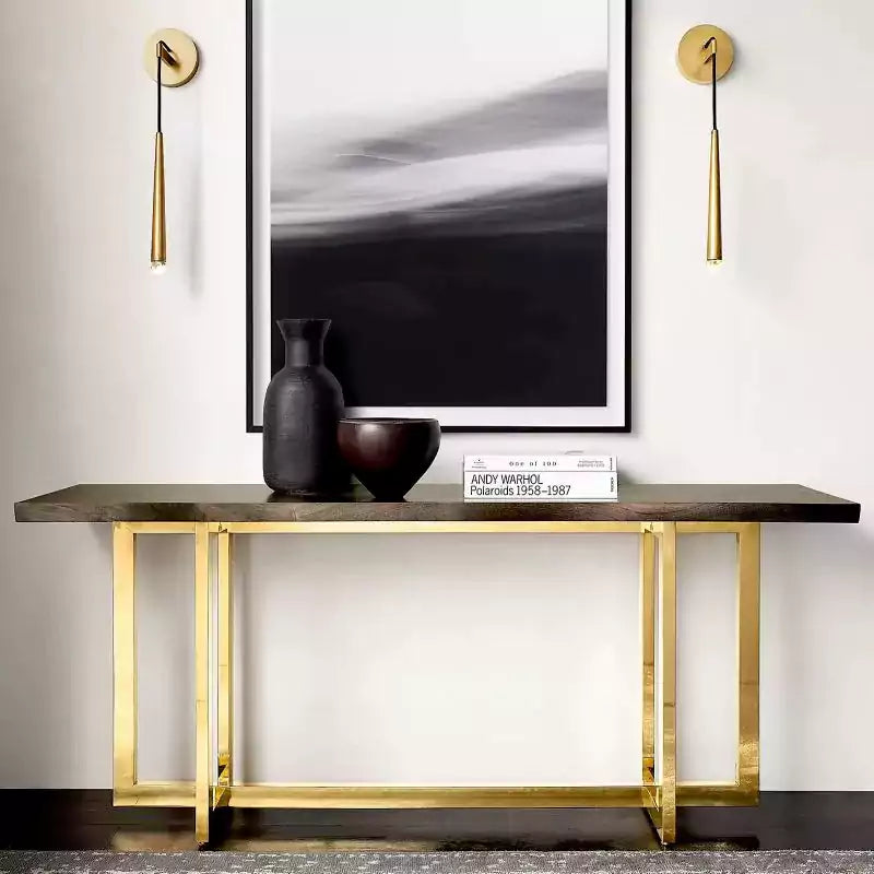 Aquitainey Modern Grand Wall Sconce