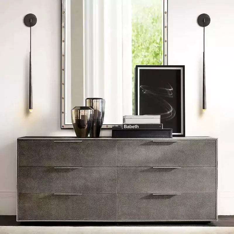 Aquitainey Modern Grand Wall Sconce