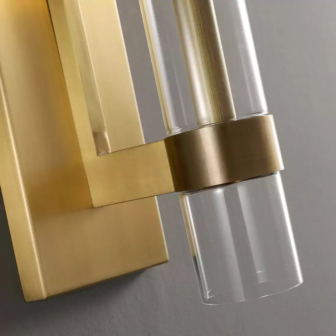 Ravelley Grand Wall Sconce