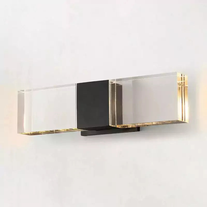 Serrar Linear Sconce