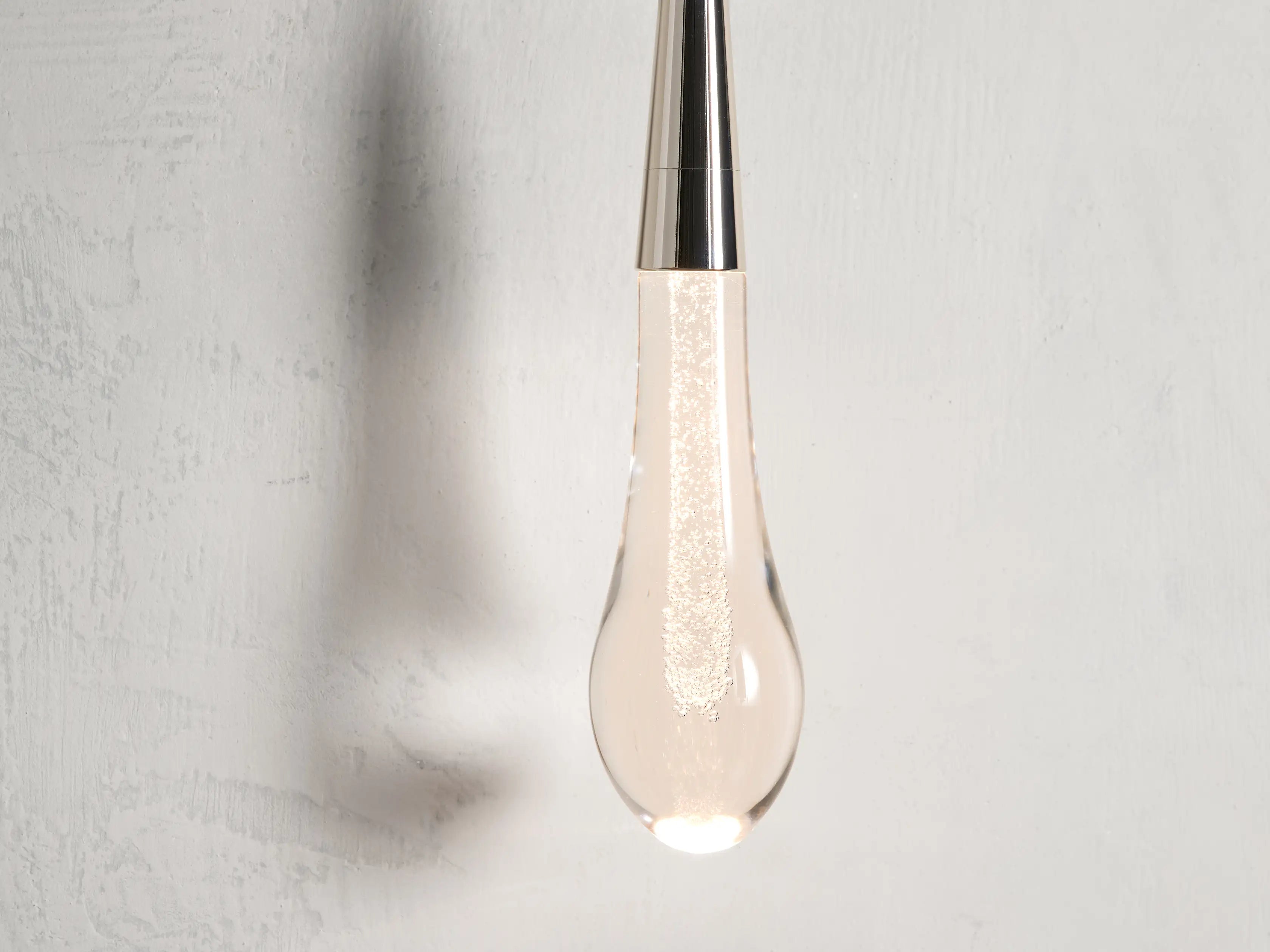 Solitaire Glass Raindrop Wall Sconce