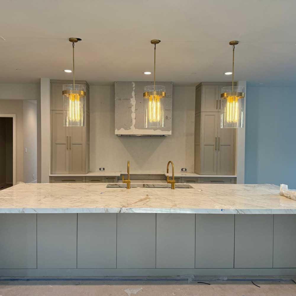 LG Ravale Clear Glass Pendant