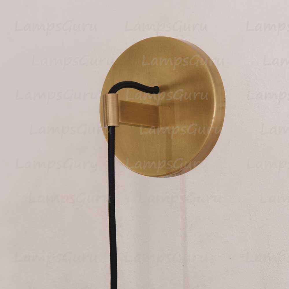 Aquitainey Sconce