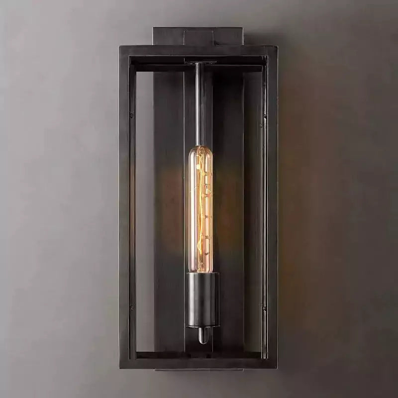 Beckmana Square Wall Sconce 18"