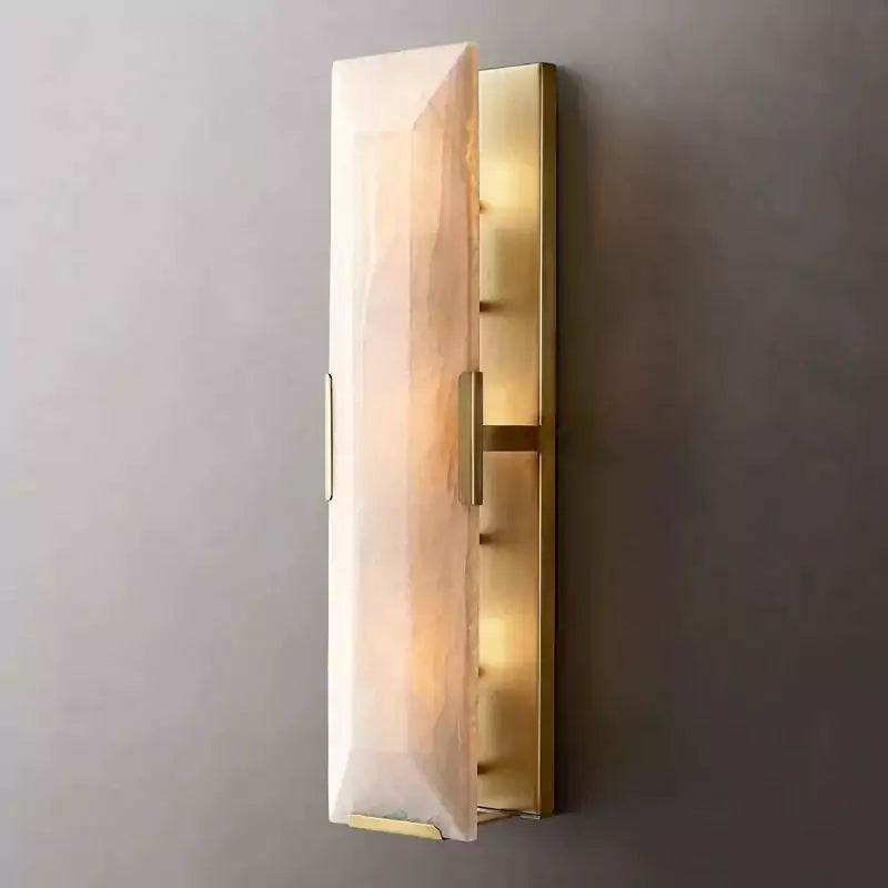 Harlowa Calcite Linear Sconce