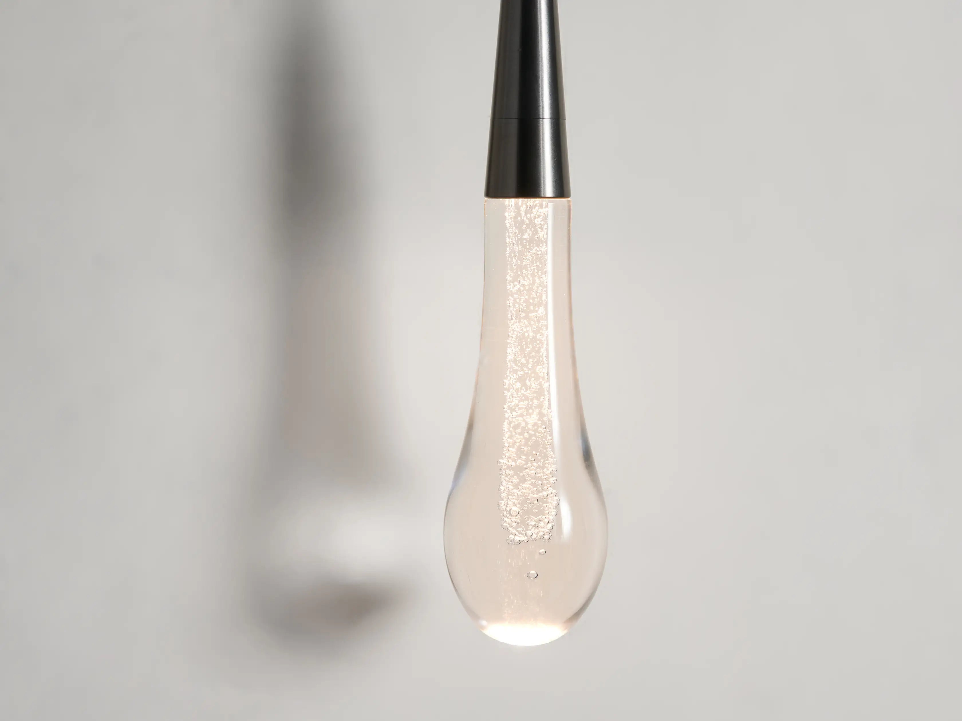 Solitaire Glass Raindrop Wall Sconce